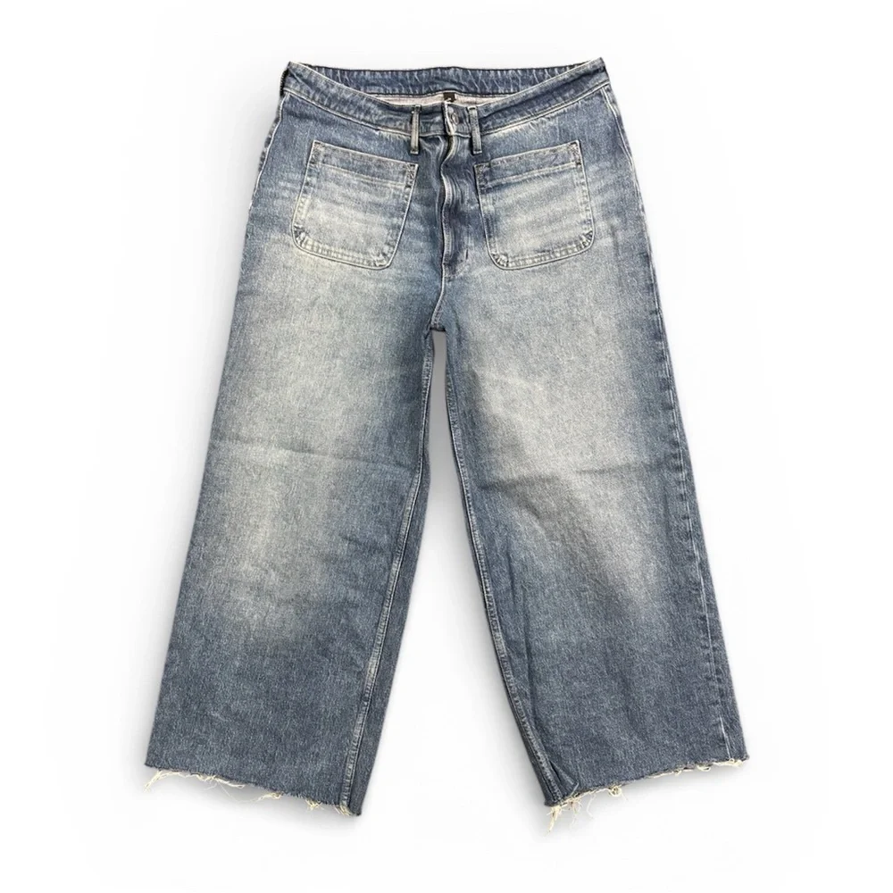 Super High Rise Wide Leg Jeans Raw Hem Cropped Size 16
